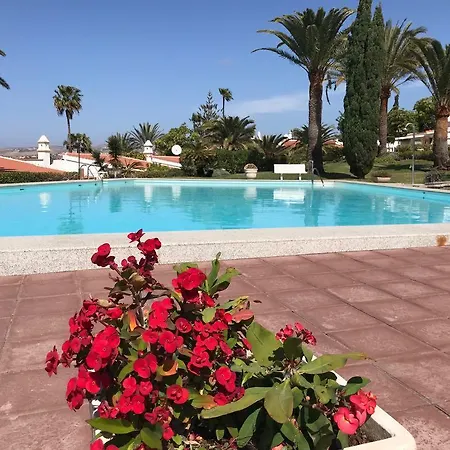 Feriehus Parque Montecarlo Luxury Apartment *